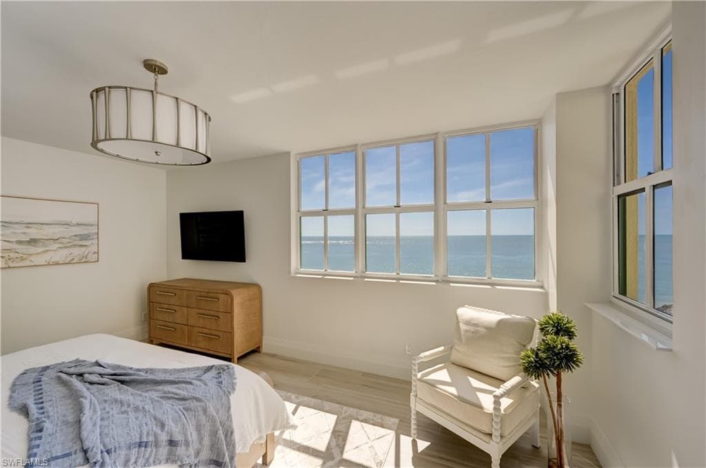980 Cape Marco Dr 706, Marco Island, FL 34145-30