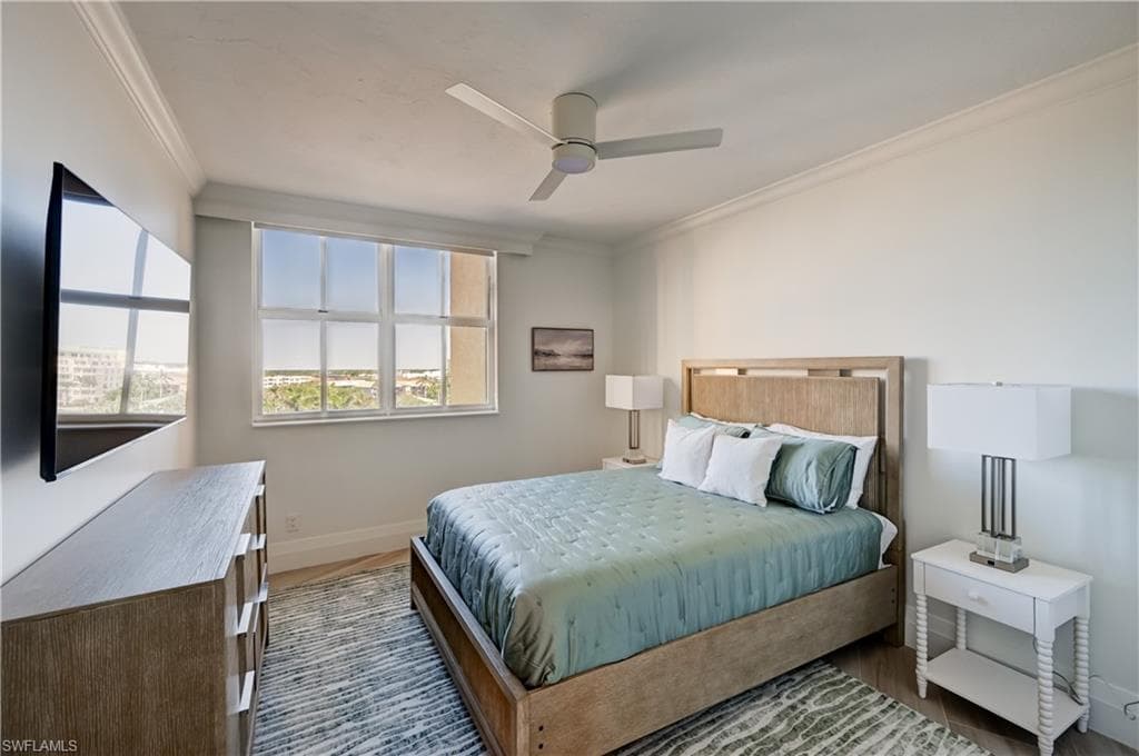 980 Cape Marco Dr 706, Marco Island, FL 34145-35
