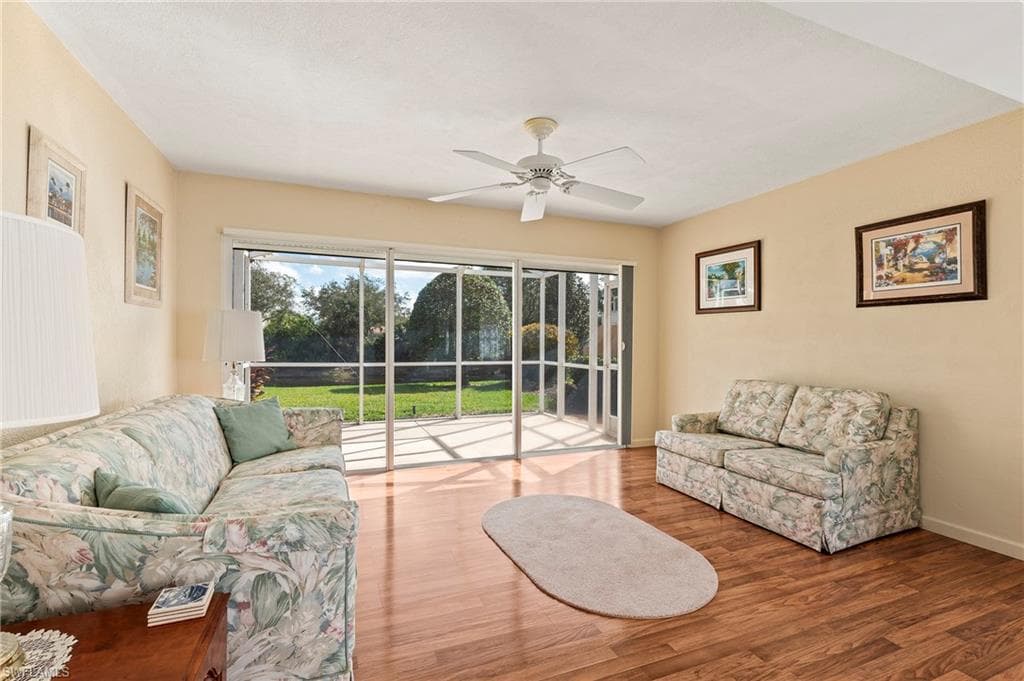 28281 Islet Trl, Bonita Springs, FL 34135-20
