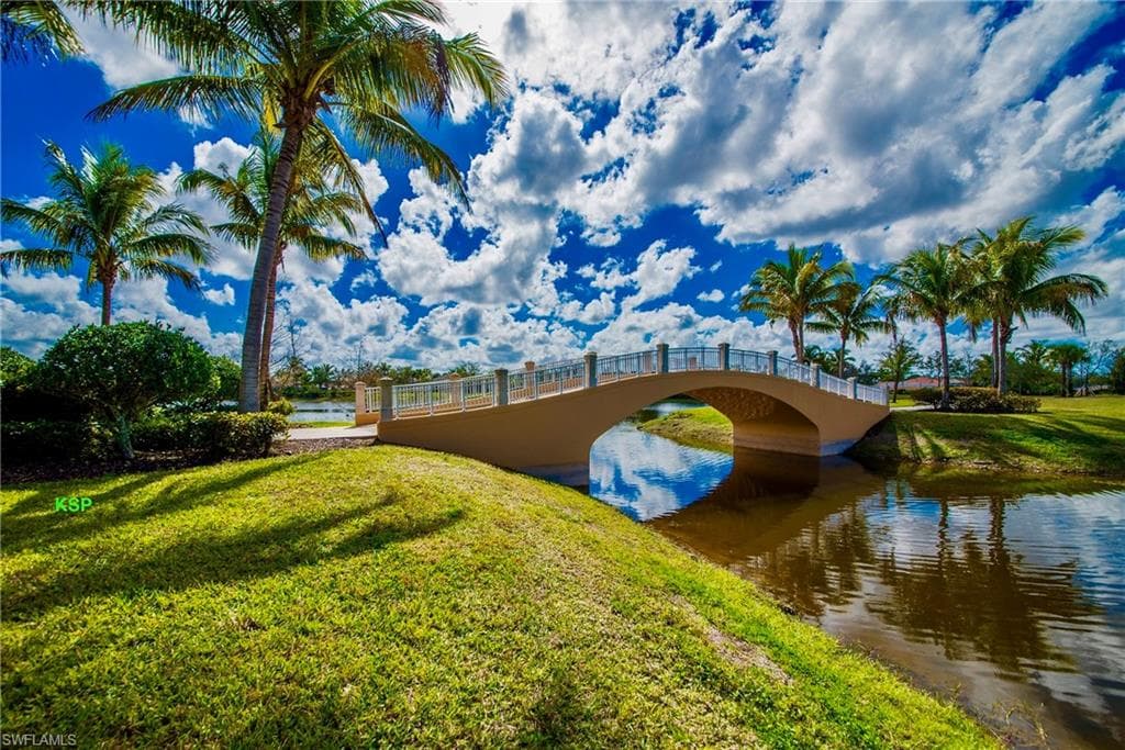 28281 Islet Trl, Bonita Springs, FL 34135-34
