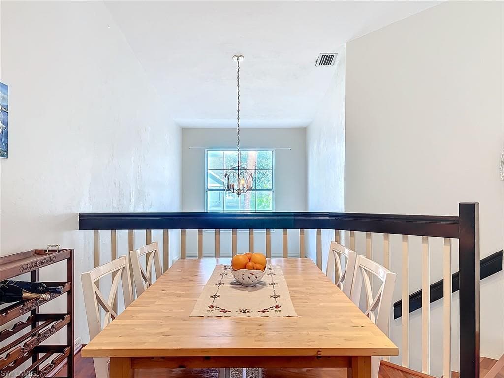 2126 Tama Cir 201, Naples, FL 34112-13