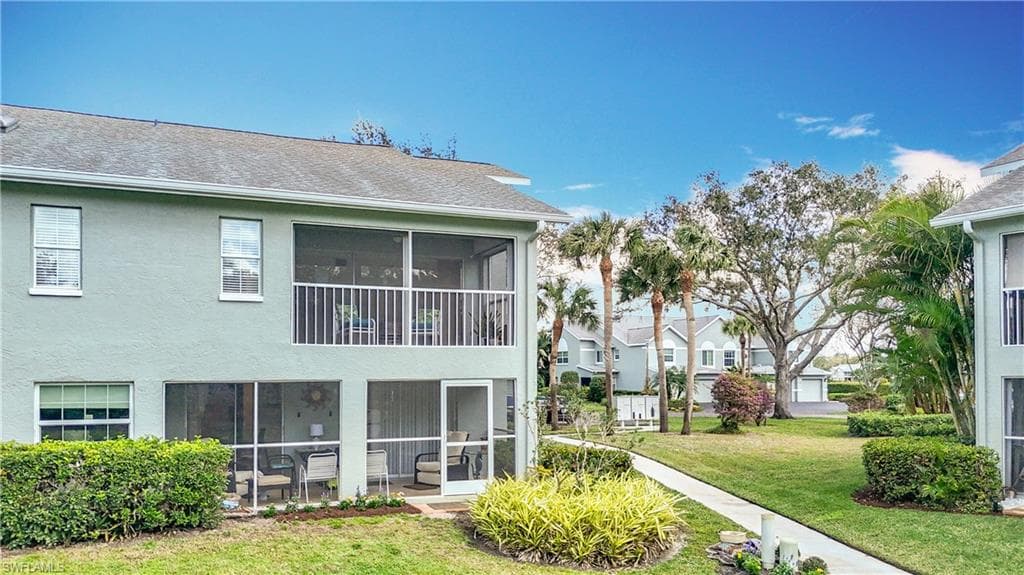 2126 Tama Cir 201, Naples, FL 34112-32