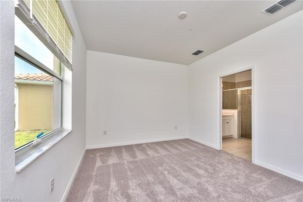 2591 Vine Ave, Naples, FL 34120-12