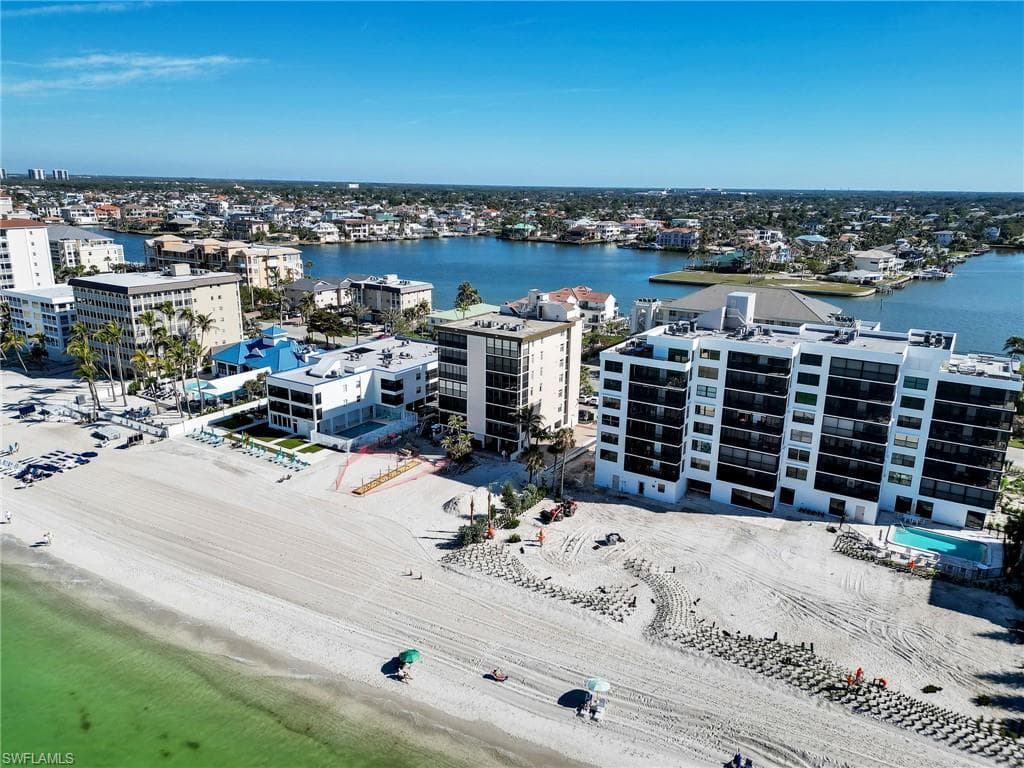 9415 Gulf Shore Dr 602, Naples, FL 34108-28