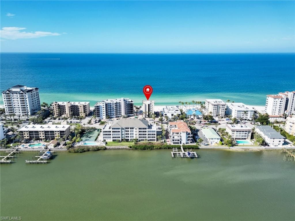 9415 Gulf Shore Dr 602, Naples, FL 34108-31
