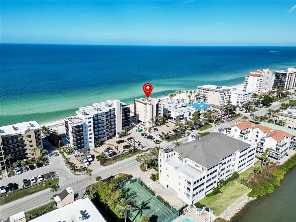 9415 Gulf Shore Dr 602, Naples, FL 34108-32