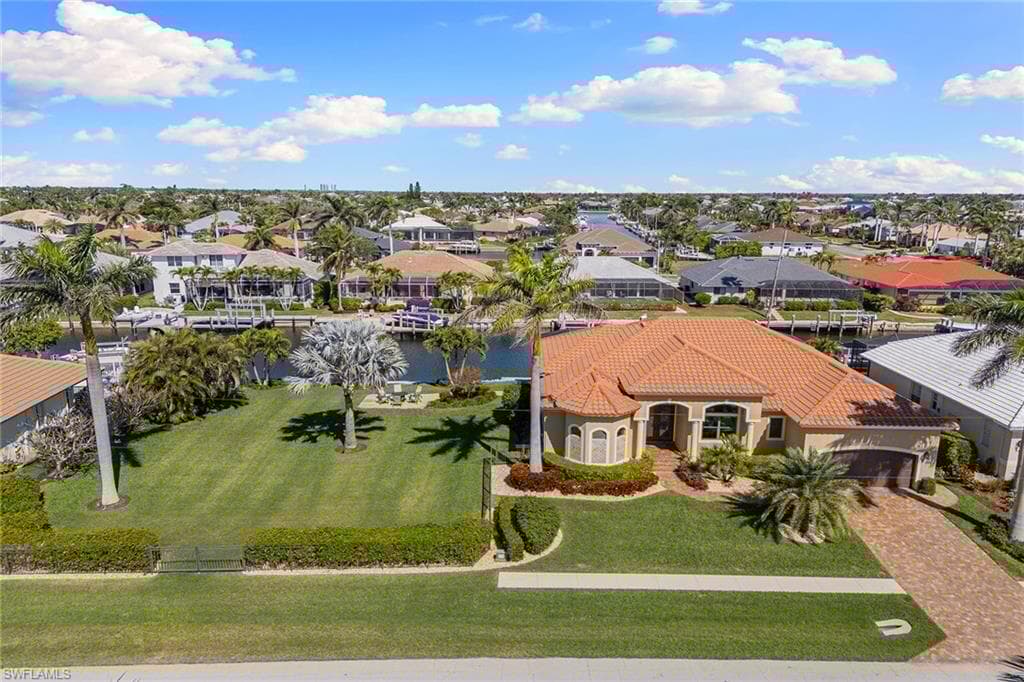 1544 Kingston Ct, Marco Island, FL 34145-1