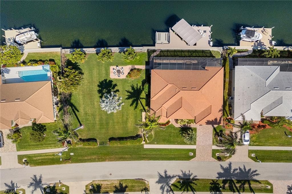 1544 Kingston Ct, Marco Island, FL 34145-4