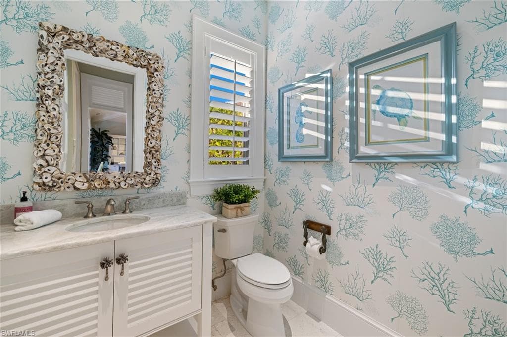 532 Pine Grove Ln, Naples, FL 34103-21