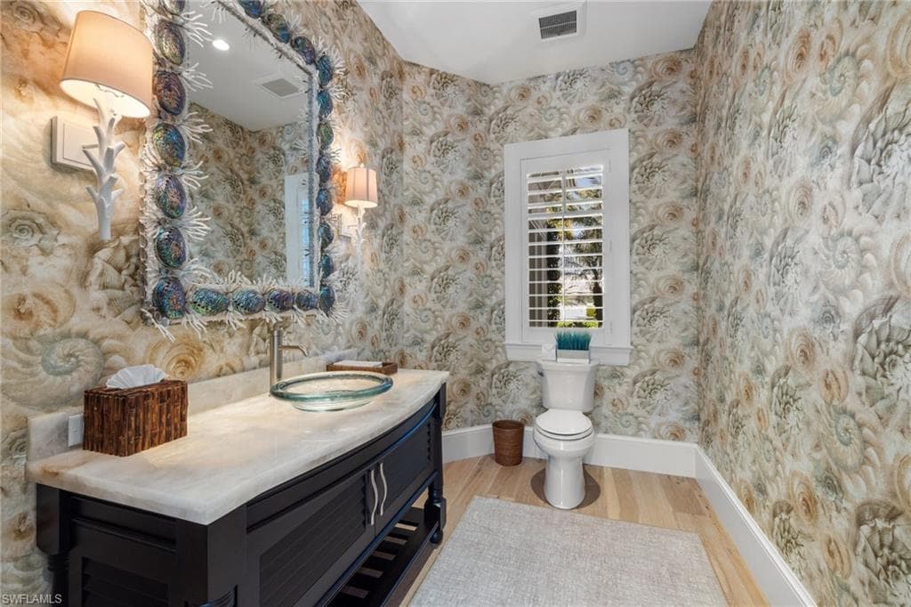 532 Pine Grove Ln, Naples, FL 34103-22