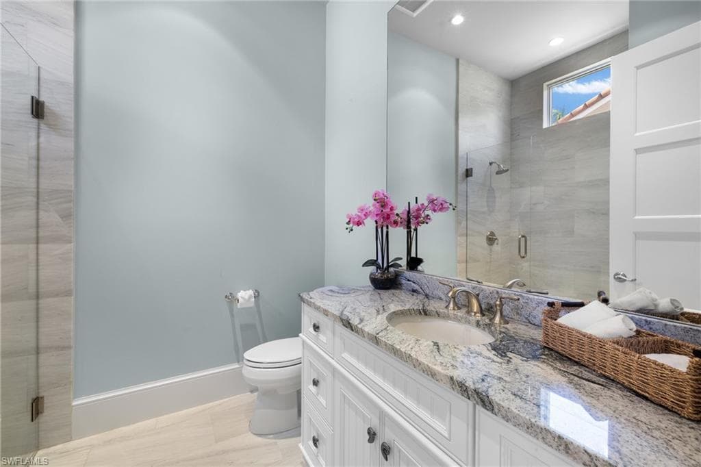 532 Pine Grove Ln, Naples, FL 34103-32