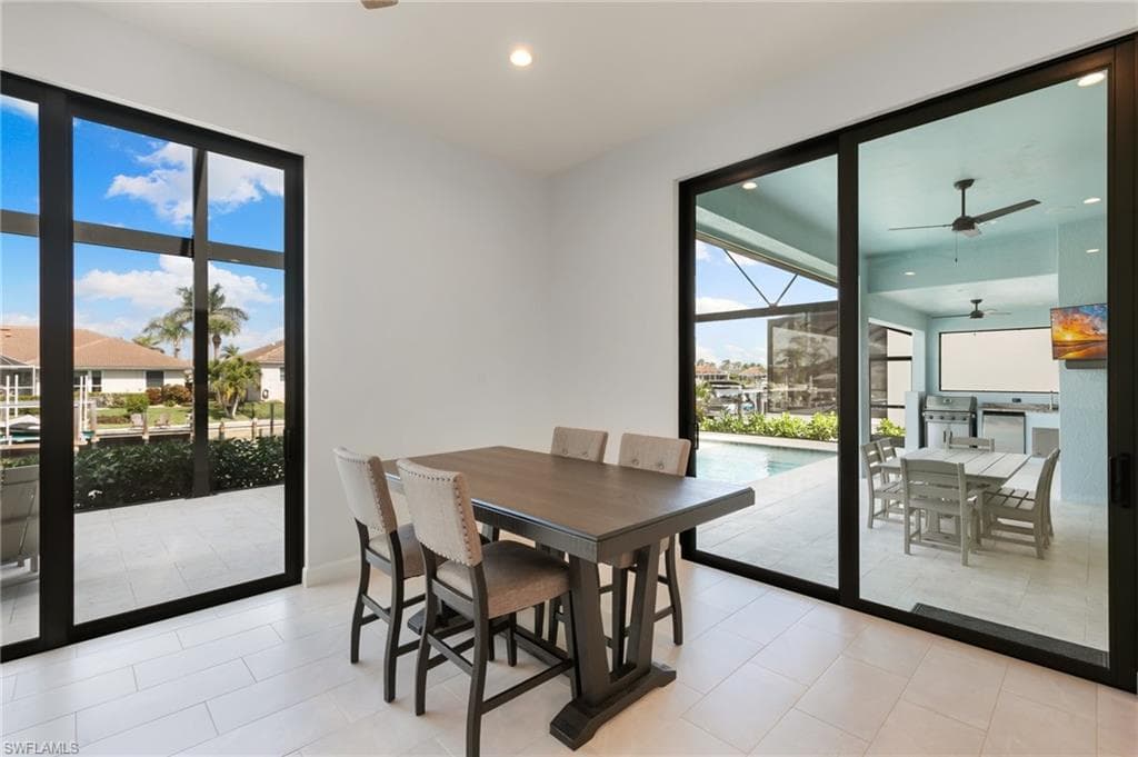 782 Saturn Ct, Marco Island, FL 34145-13