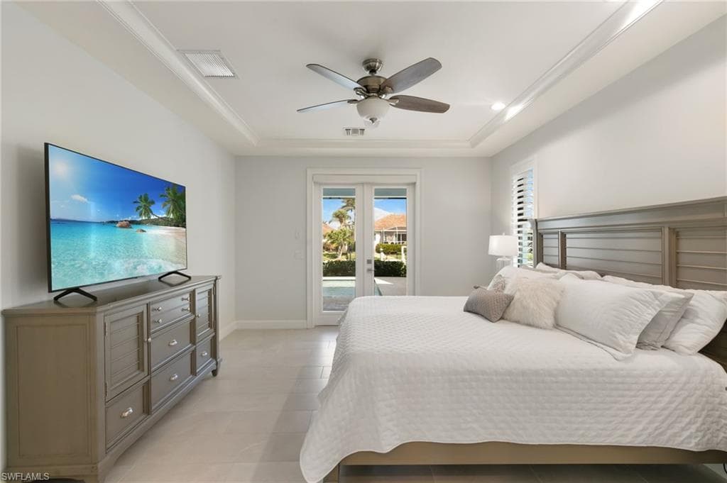 782 Saturn Ct, Marco Island, FL 34145-29