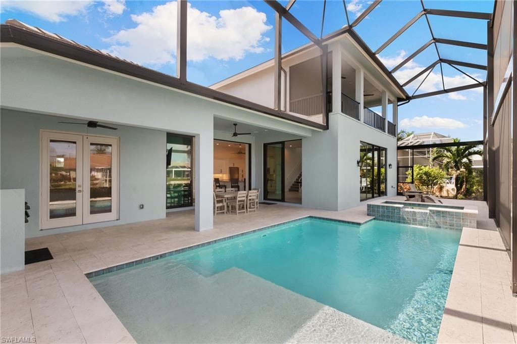 782 Saturn Ct, Marco Island, FL 34145-40