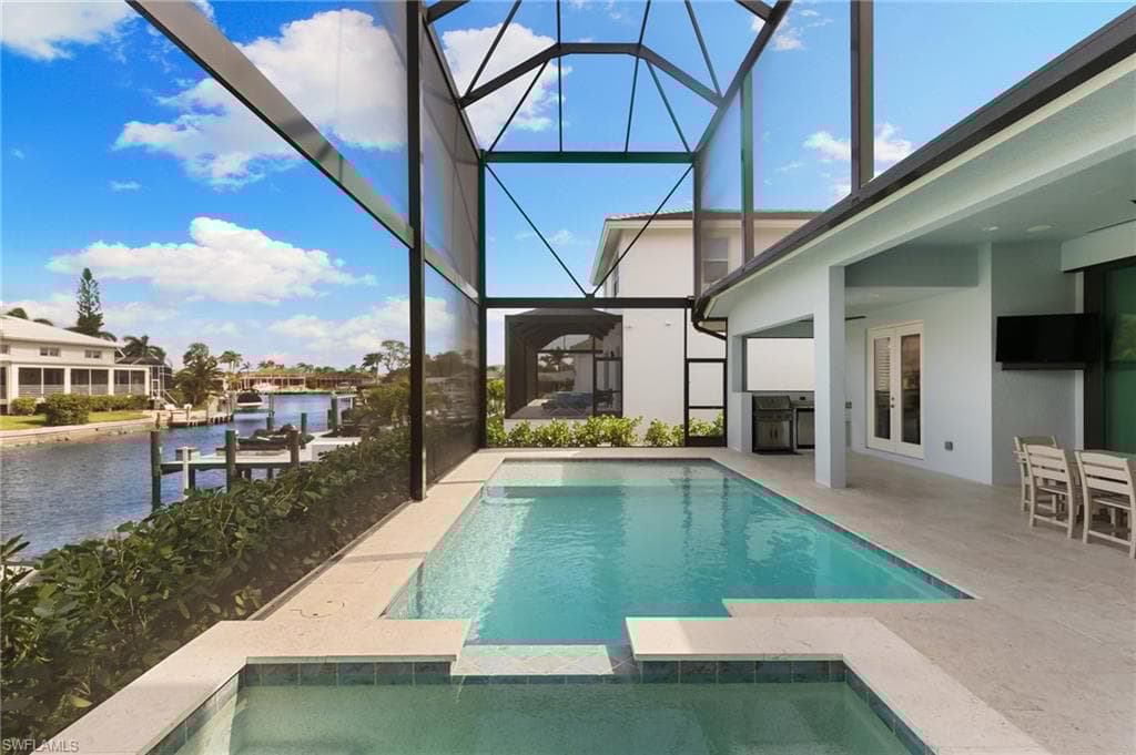 782 Saturn Ct, Marco Island, FL 34145-43