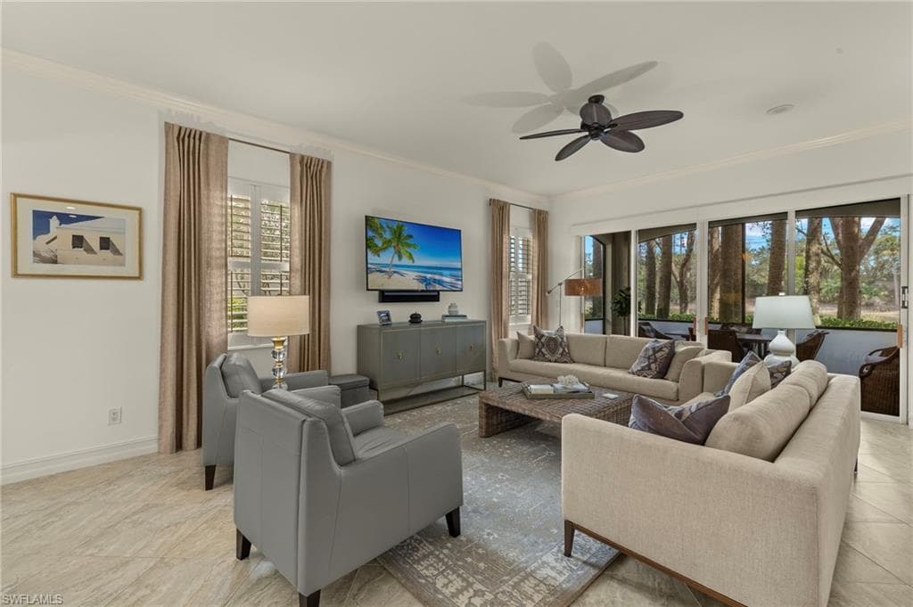2850 Tiburon Blvd E 101, Naples, FL 34109-4