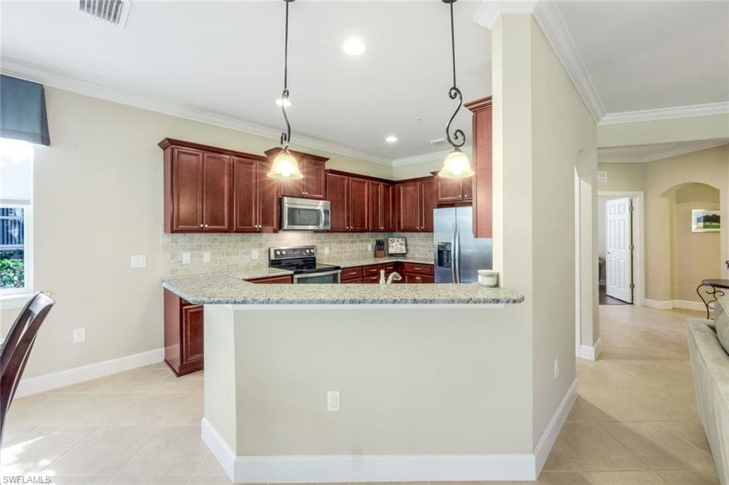 9532 Ironstone Ter 8-102, Naples, FL 34120-8