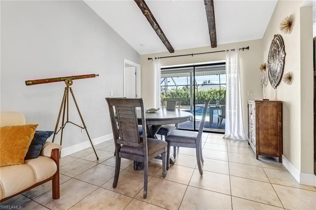 859 94th Ave N, Naples, FL 34108-10