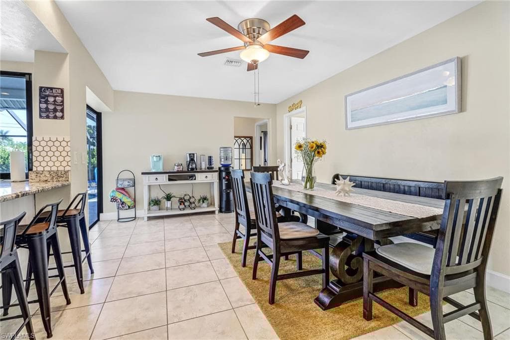 859 94th Ave N, Naples, FL 34108-12