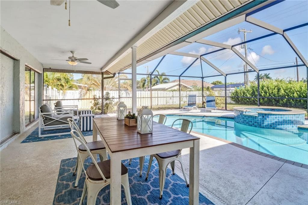 859 94th Ave N, Naples, FL 34108-27