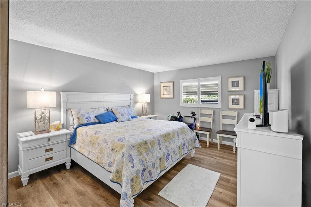 9395 Pennsylvania Ave 27, Bonita Springs, FL 34135-11