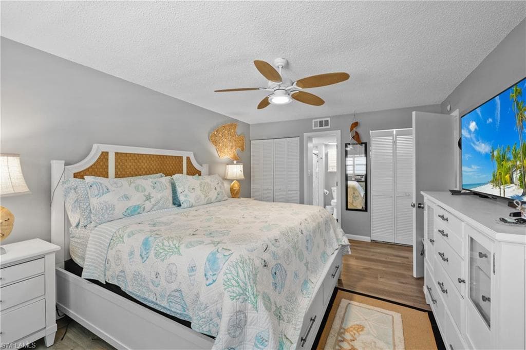 9395 Pennsylvania Ave 27, Bonita Springs, FL 34135-13