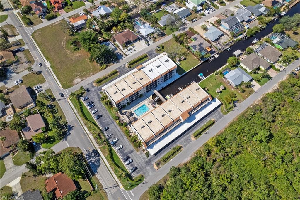 9395 Pennsylvania Ave 27, Bonita Springs, FL 34135-31