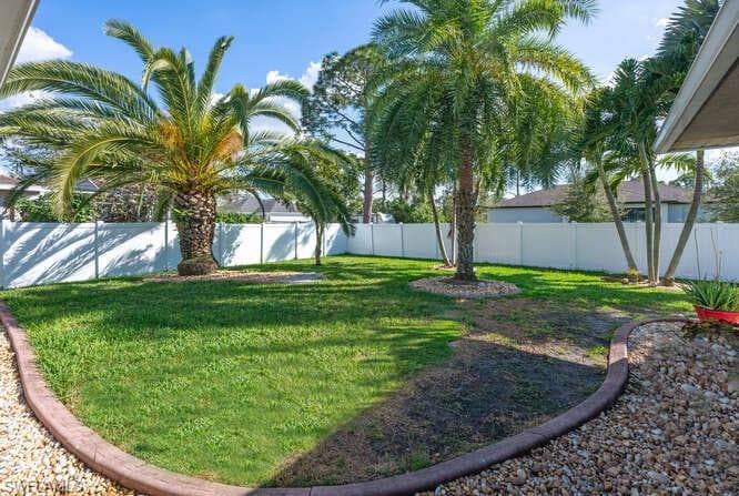 1914 34th St, Cape Coral, FL 33909-29