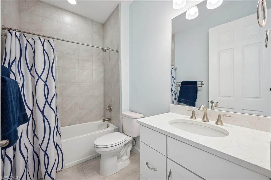 14575 Stillwater Way, Naples, FL 34114-20