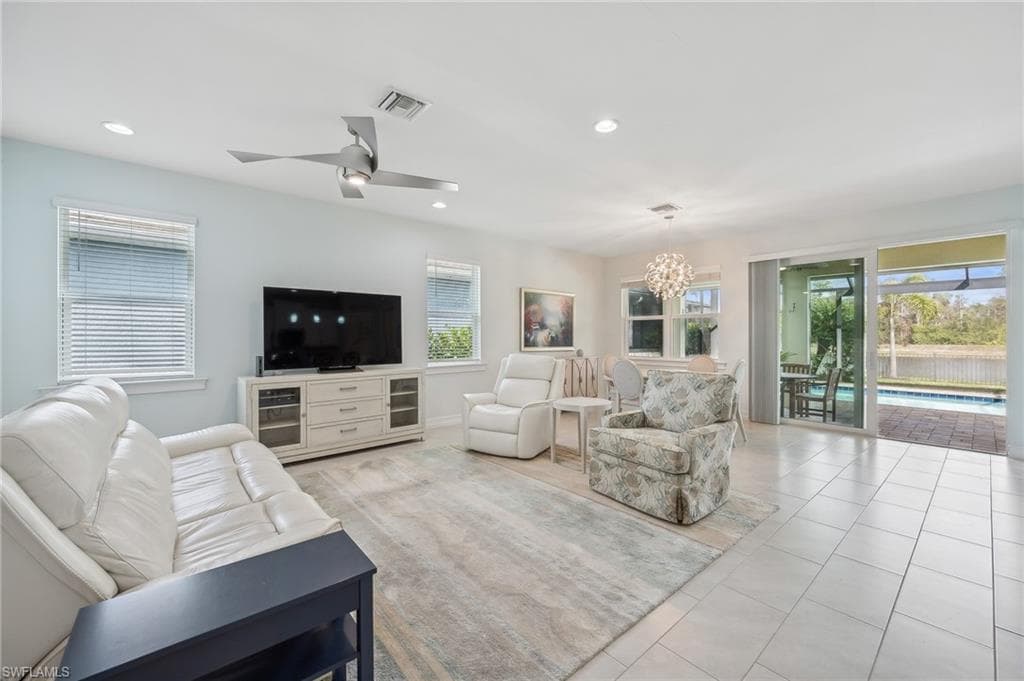14575 Stillwater Way, Naples, FL 34114-5