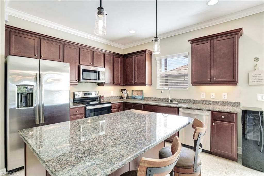 14558 Manchester Dr, Naples, FL 34114-11
