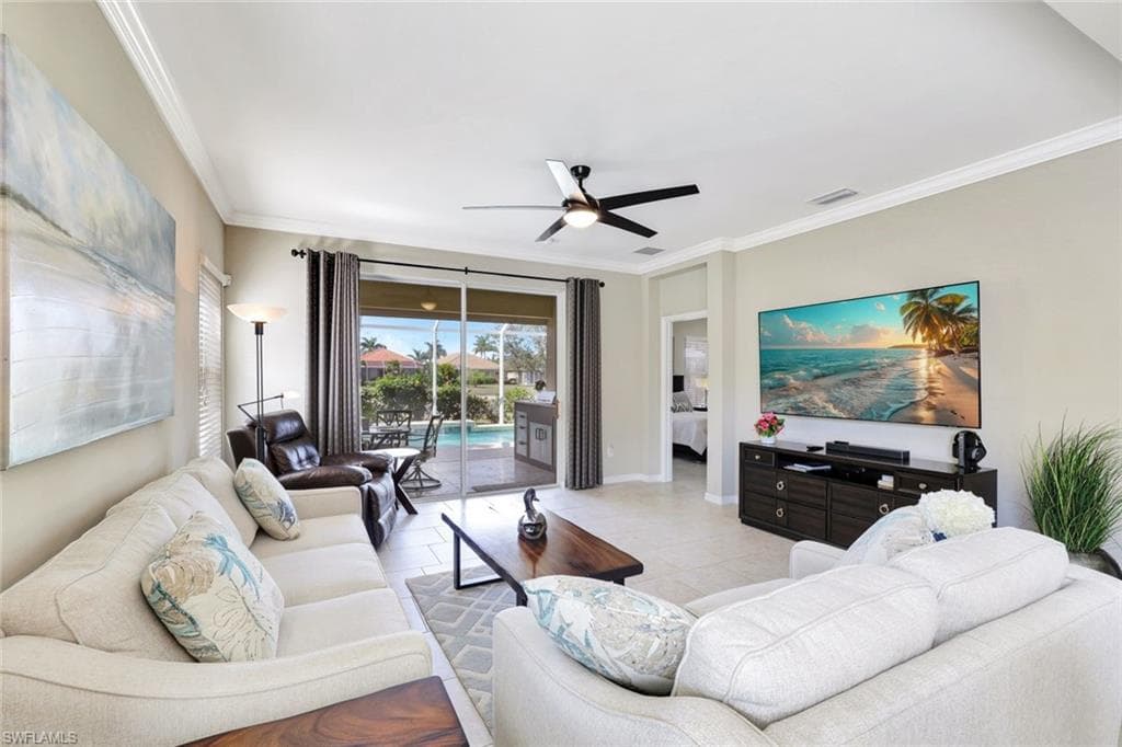 14558 Manchester Dr, Naples, FL 34114-4