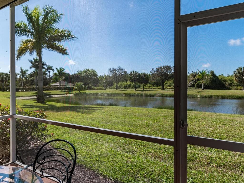 338 Newport Dr 1802, Naples, FL 34114-19