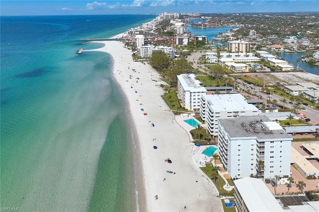 1919 Gulf Shore Blvd N 804, Naples, FL 34102-24