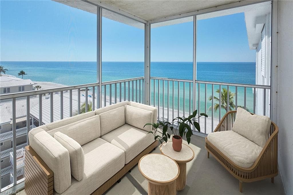 1919 Gulf Shore Blvd N 804, Naples, FL 34102-3