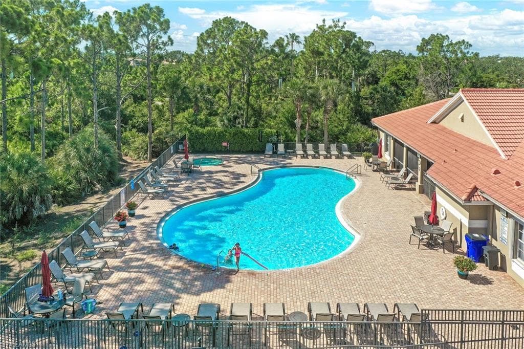 17485 Old Harmony Dr 202, Fort Myers, FL 33908-24
