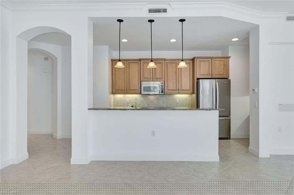 1330 Remington Way 11102, Naples, FL 34110-10