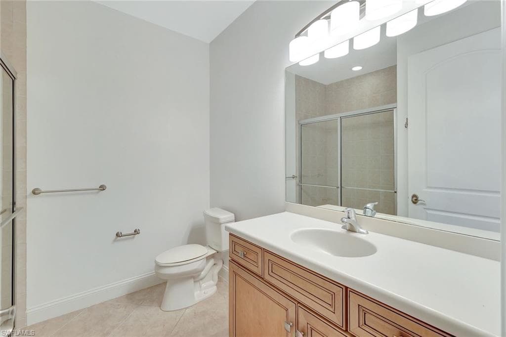 1330 Remington Way 11102, Naples, FL 34110-16