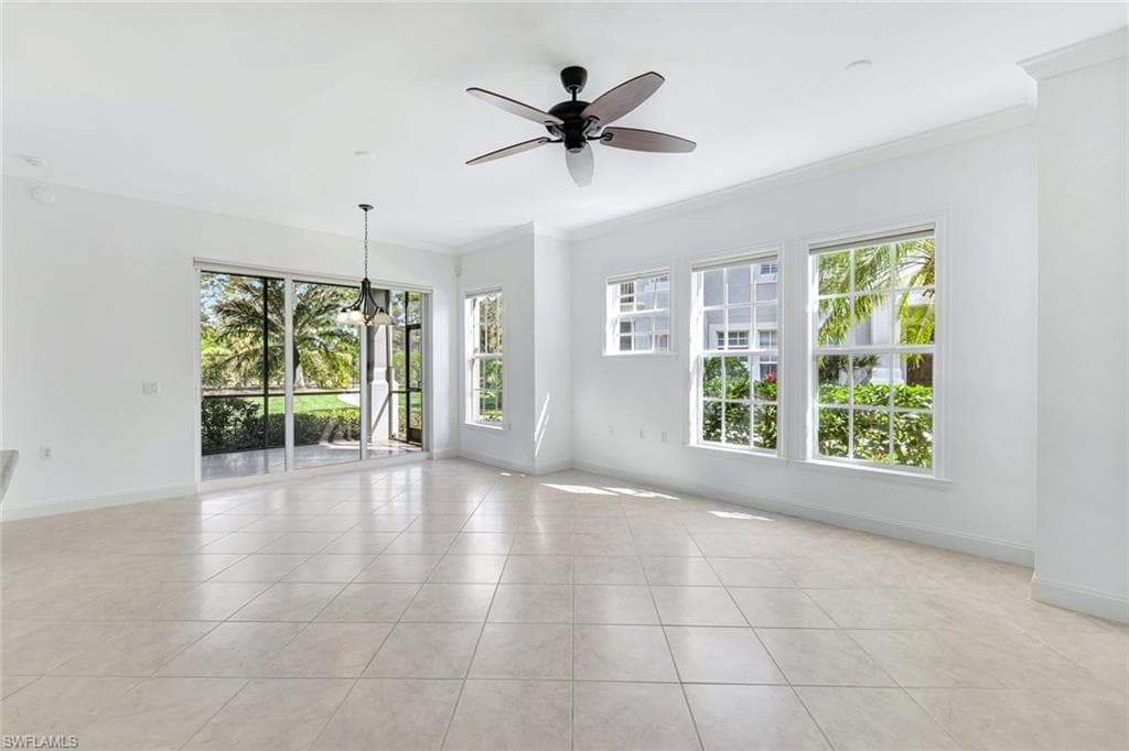 1330 Remington Way 11102, Naples, FL 34110-5