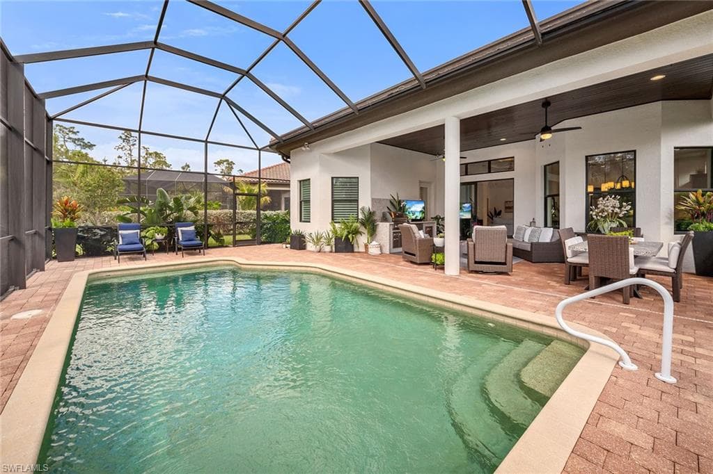 6231 Brunello Ln, Naples, FL 34113-35