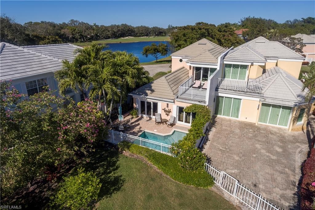 7017 Rue De Marquis 44, Naples, FL 34108-3