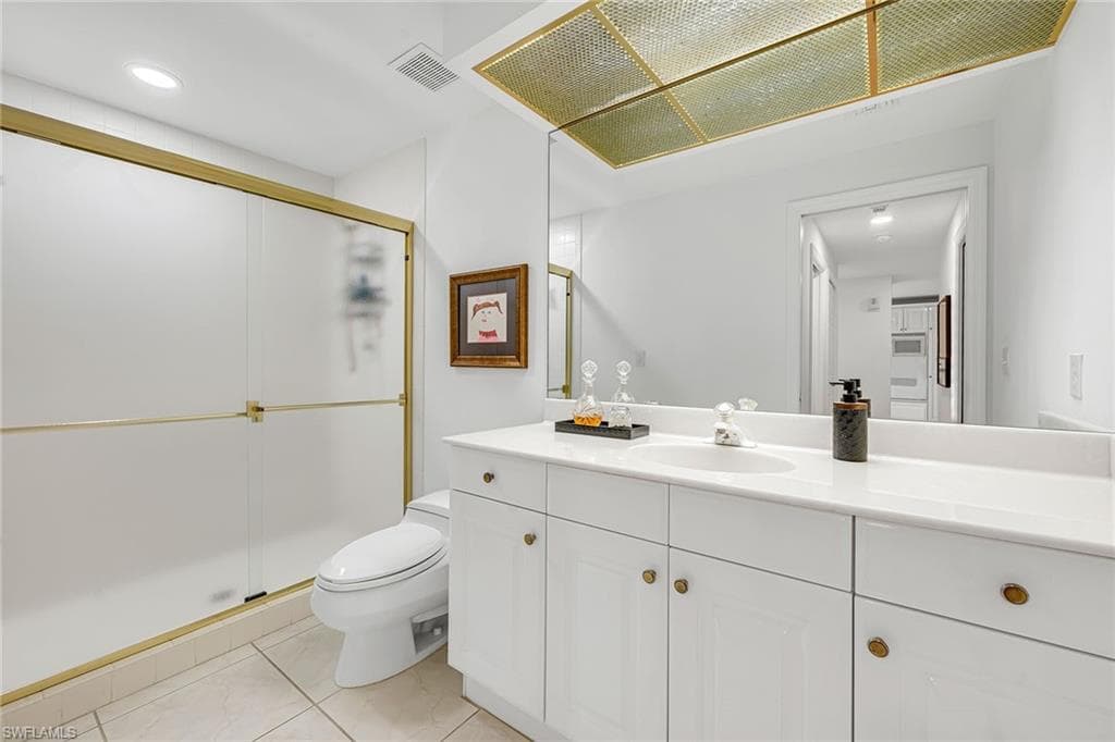 9790 Gulf Shore Dr 505, Naples, FL 34108-24