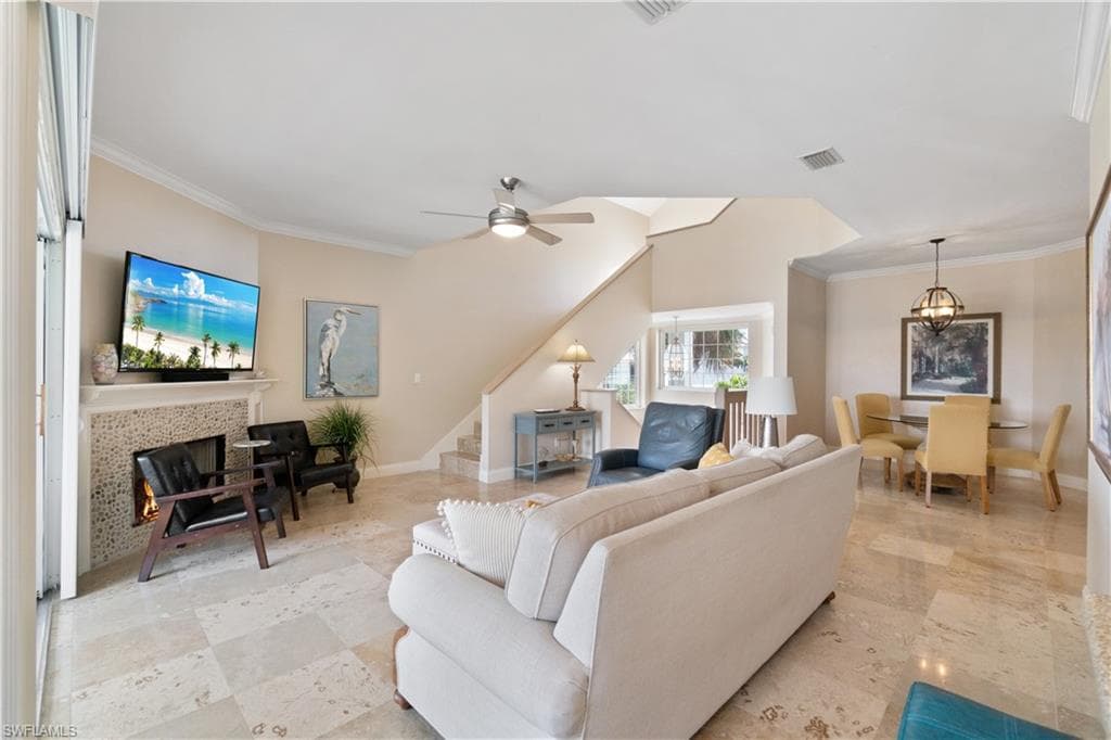 175 Barefoot Cir, Bonita Springs, FL 34134-13