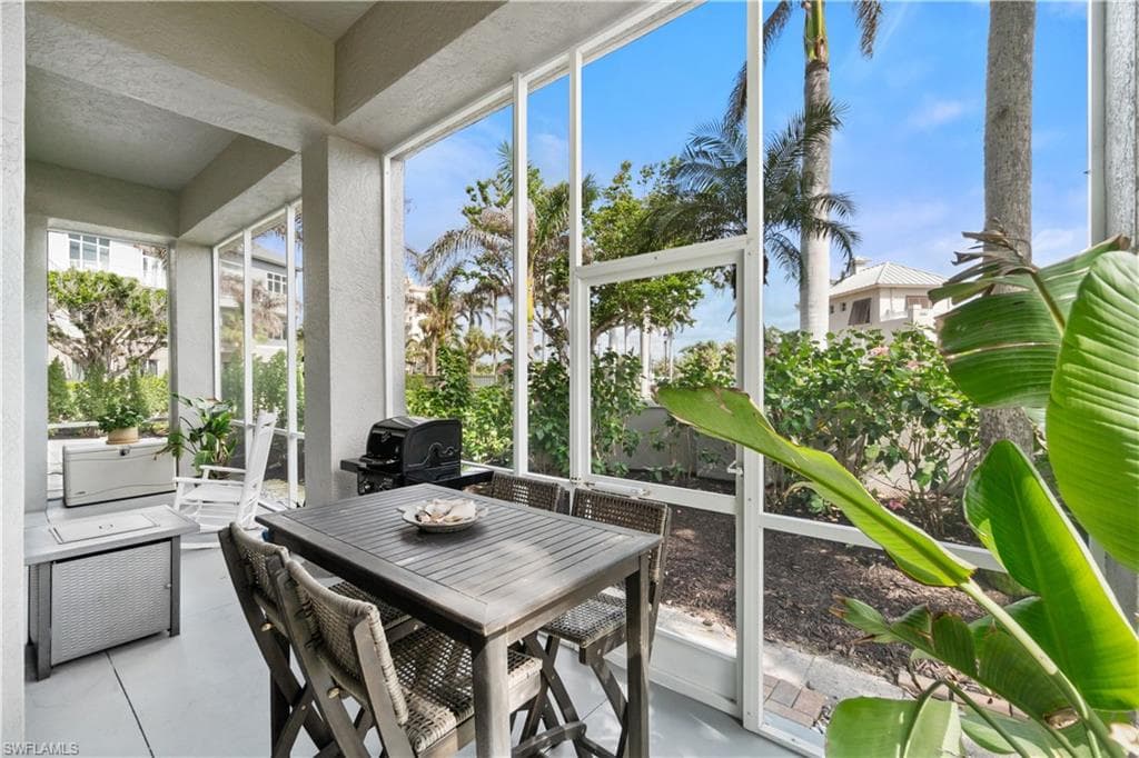 175 Barefoot Cir, Bonita Springs, FL 34134-36