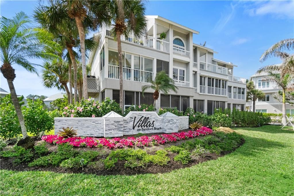 175 Barefoot Cir, Bonita Springs, FL 34134-40