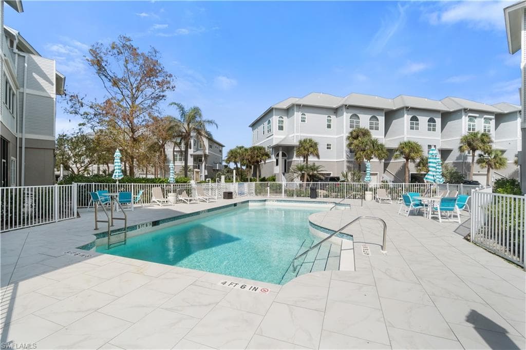 175 Barefoot Cir, Bonita Springs, FL 34134-43
