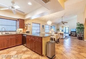 595 103rd Ave, Naples, FL 34108-7