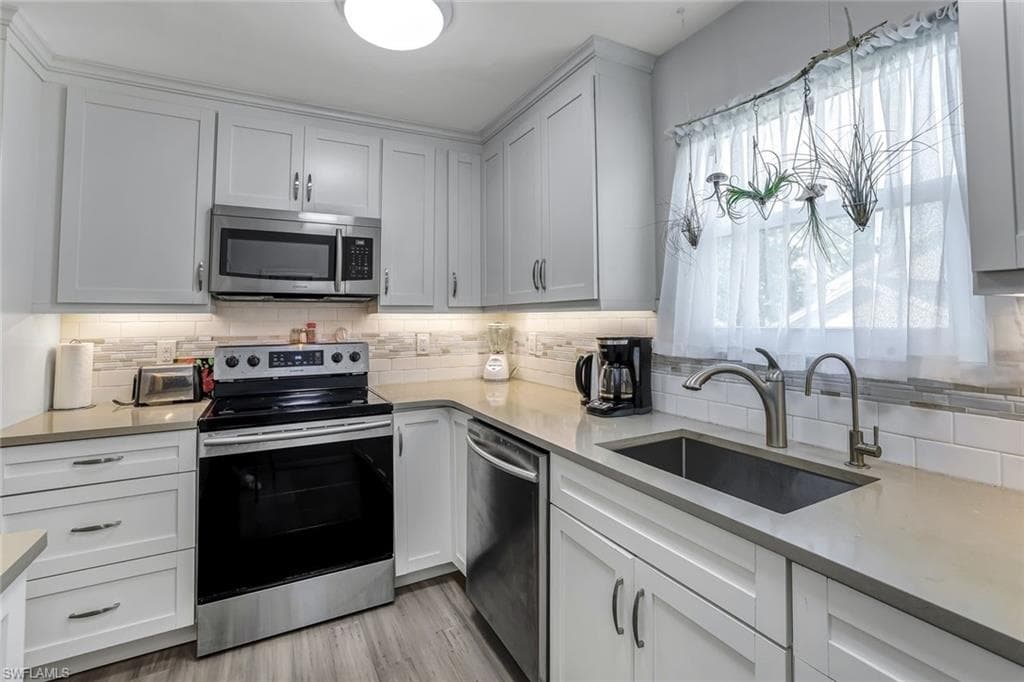 161 Bristol Ln D202, Naples, FL 34112-13