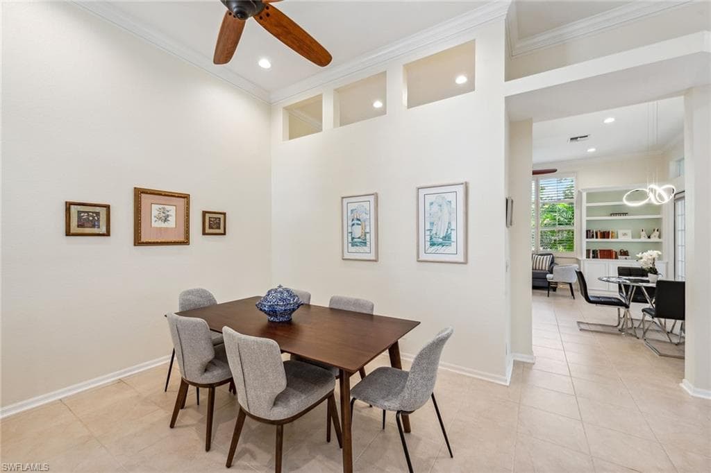8599 Pepper Tree Way, Naples, FL 34114-10