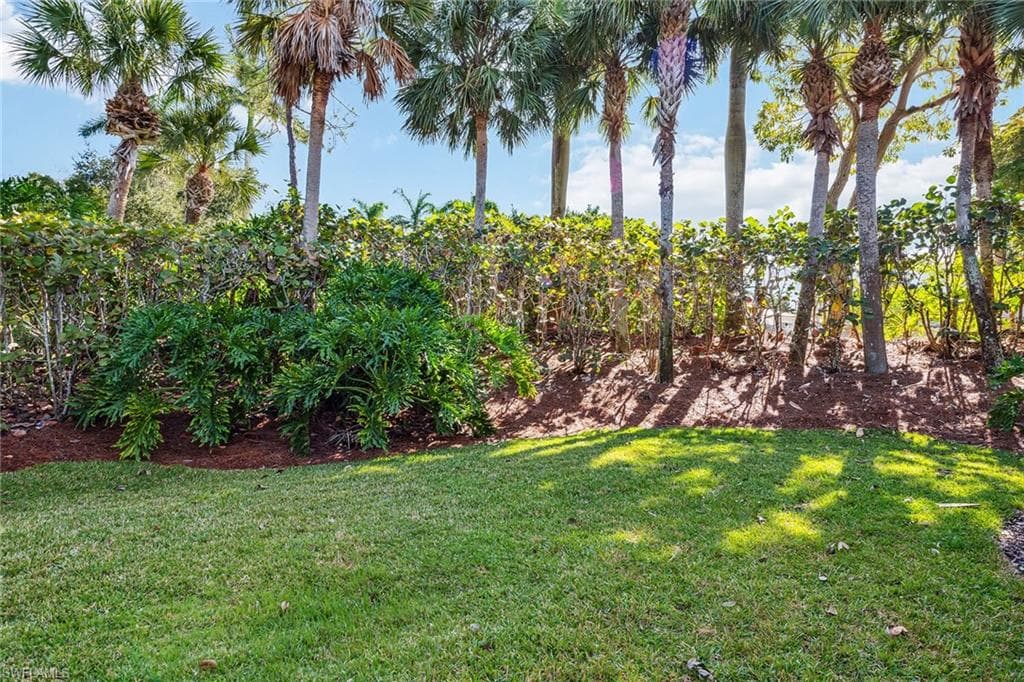 8599 Pepper Tree Way, Naples, FL 34114-25